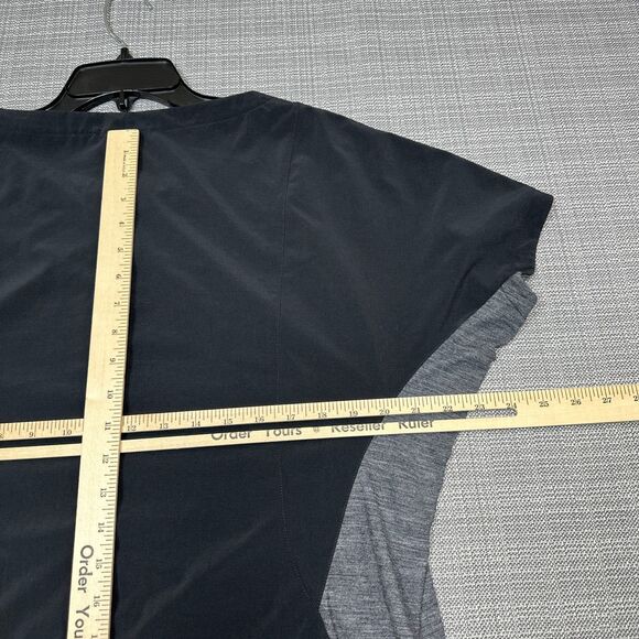 Smartwool Sport Dress Womens Medium Short Sleeve Black Grey Minimalist Comfort - Picture 7 of 10